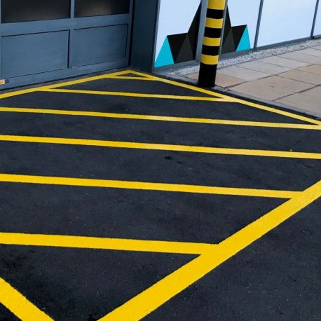,parking lot line striping services